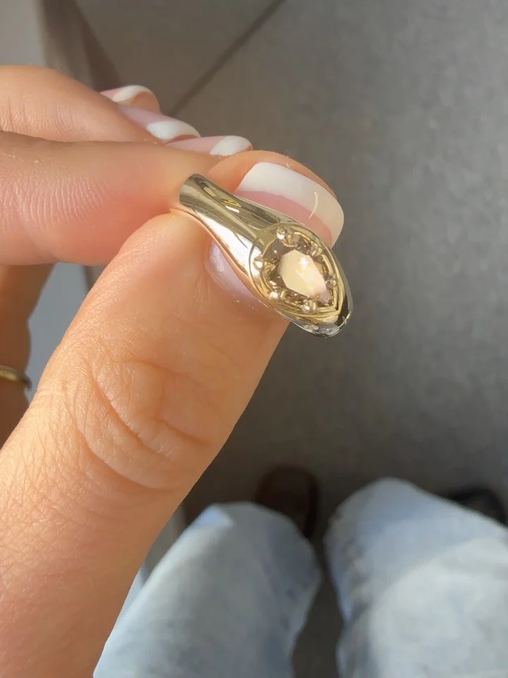 A champagne pear &amp; white diamonds in my classic pear signet 👼🏼 ~ The tiny stars represent her tattoes &amp; @jaroncloet flew all the way from Belgium to collect this piece..2026 is the year we ain&rsquo;t settling ladies 

Congratulations King 