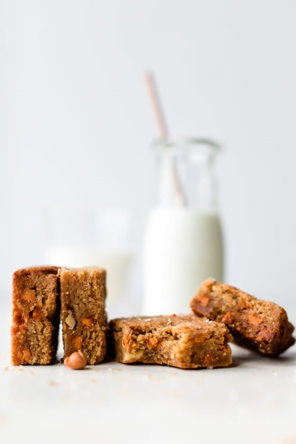 butterscotch-blondies-4-600x900.jpg