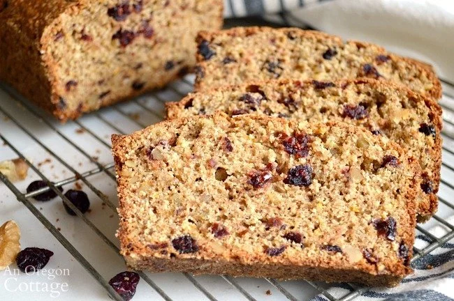 Cranberry-Bread-Recipe-slices_650.jpg