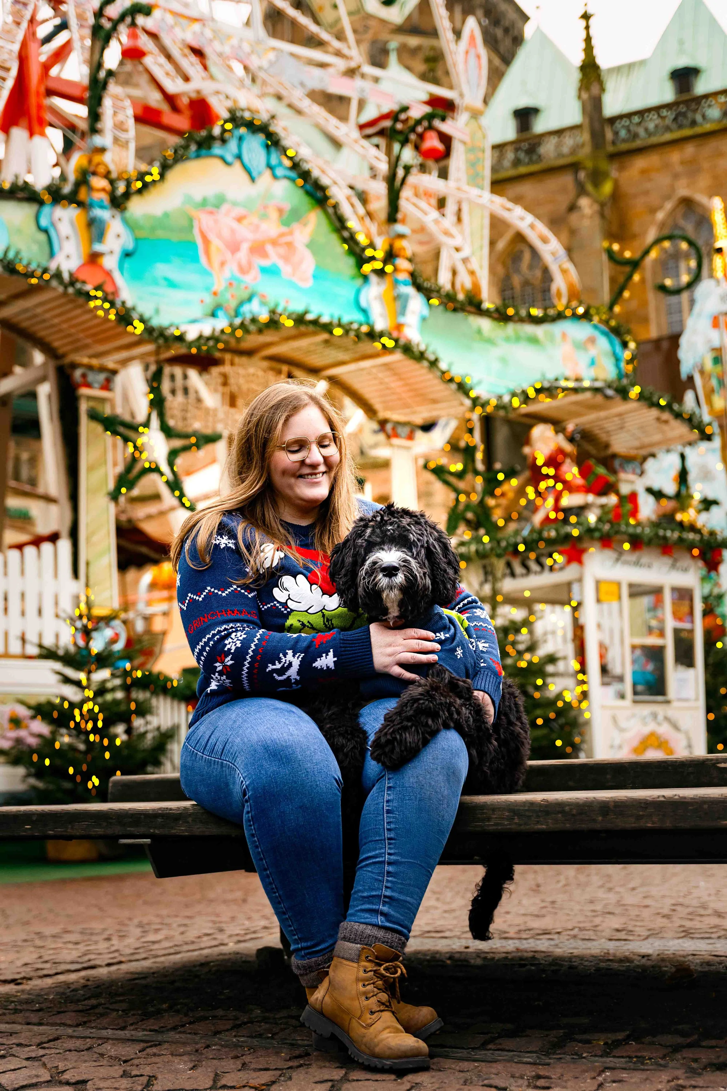 Noud und Kristin auf dem Weihnachtsmarkt.jpg