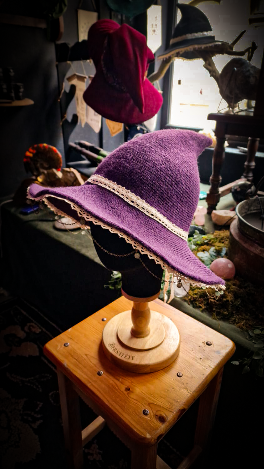 Chapeau Queen Mab - Violine, crème et aventurine verte