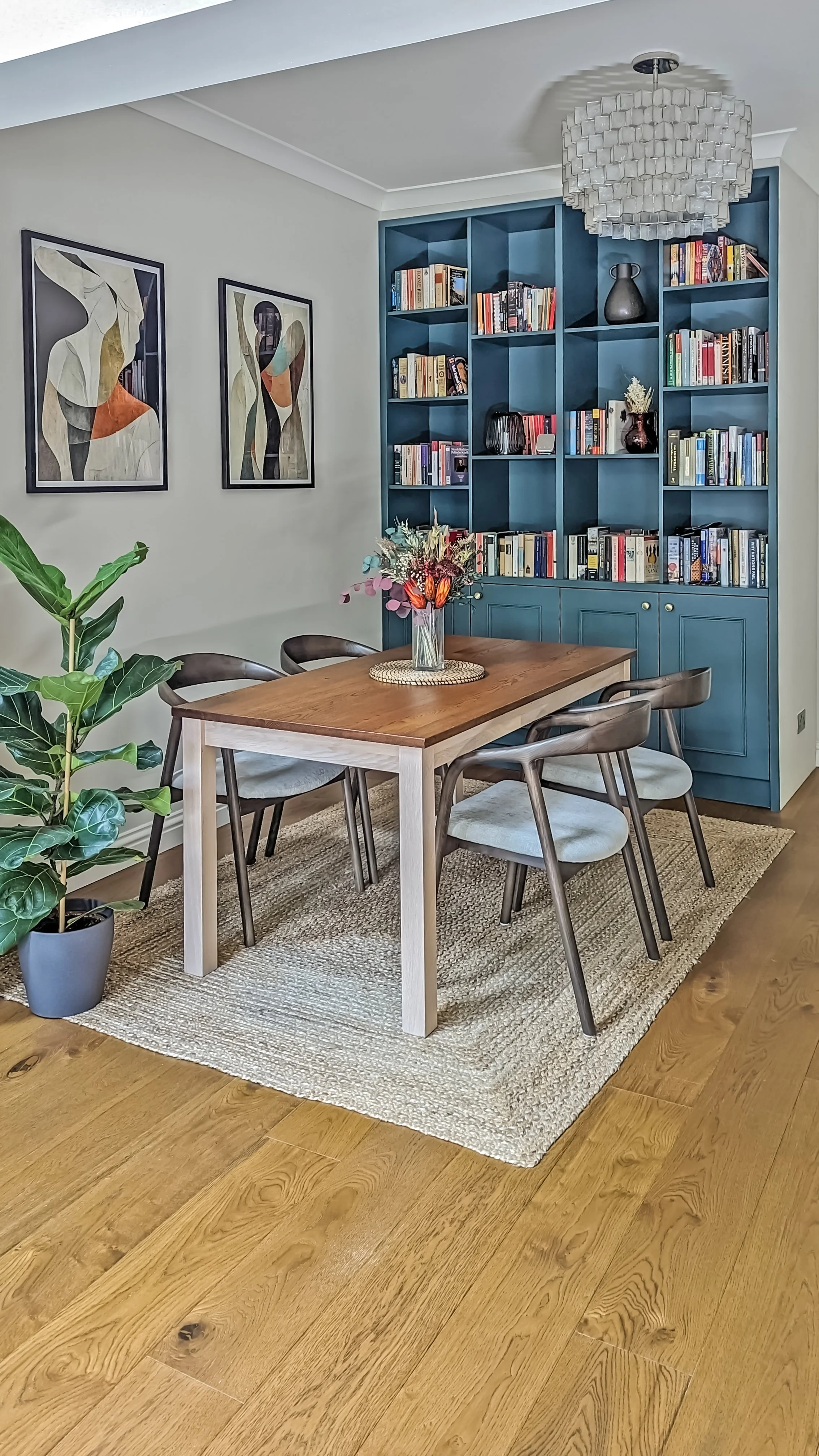 Copy of Magazine-Dining1.jpg