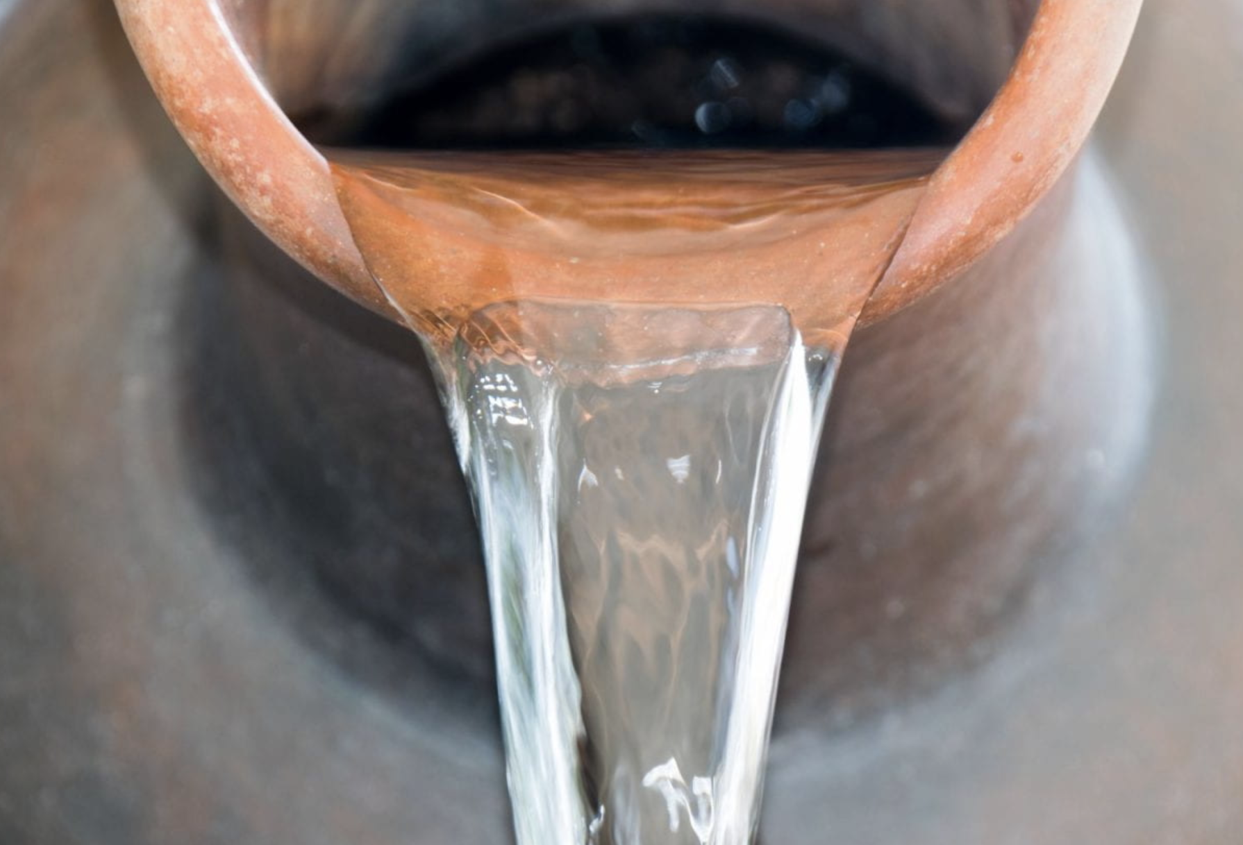 FILL ME UP IN ORDER TO POUR ME BACK OUT