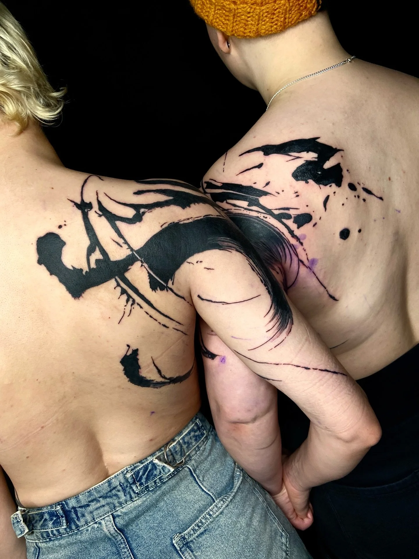 YOU COMPLETE ME! 
Abstract is love. Love is abstract tattoos! 
Super big shout out to these two lovely people! 🖤

Would you get a couple/friendship tattoo?