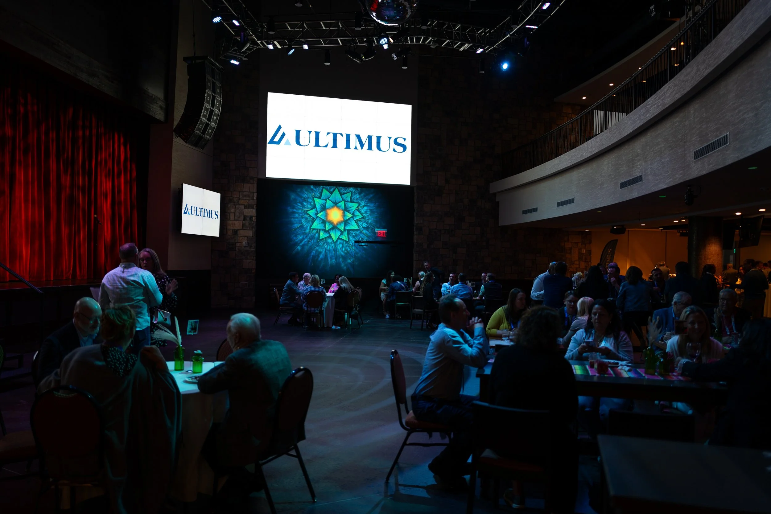 Corporate_Photography_Aric_Becker_073.JPG