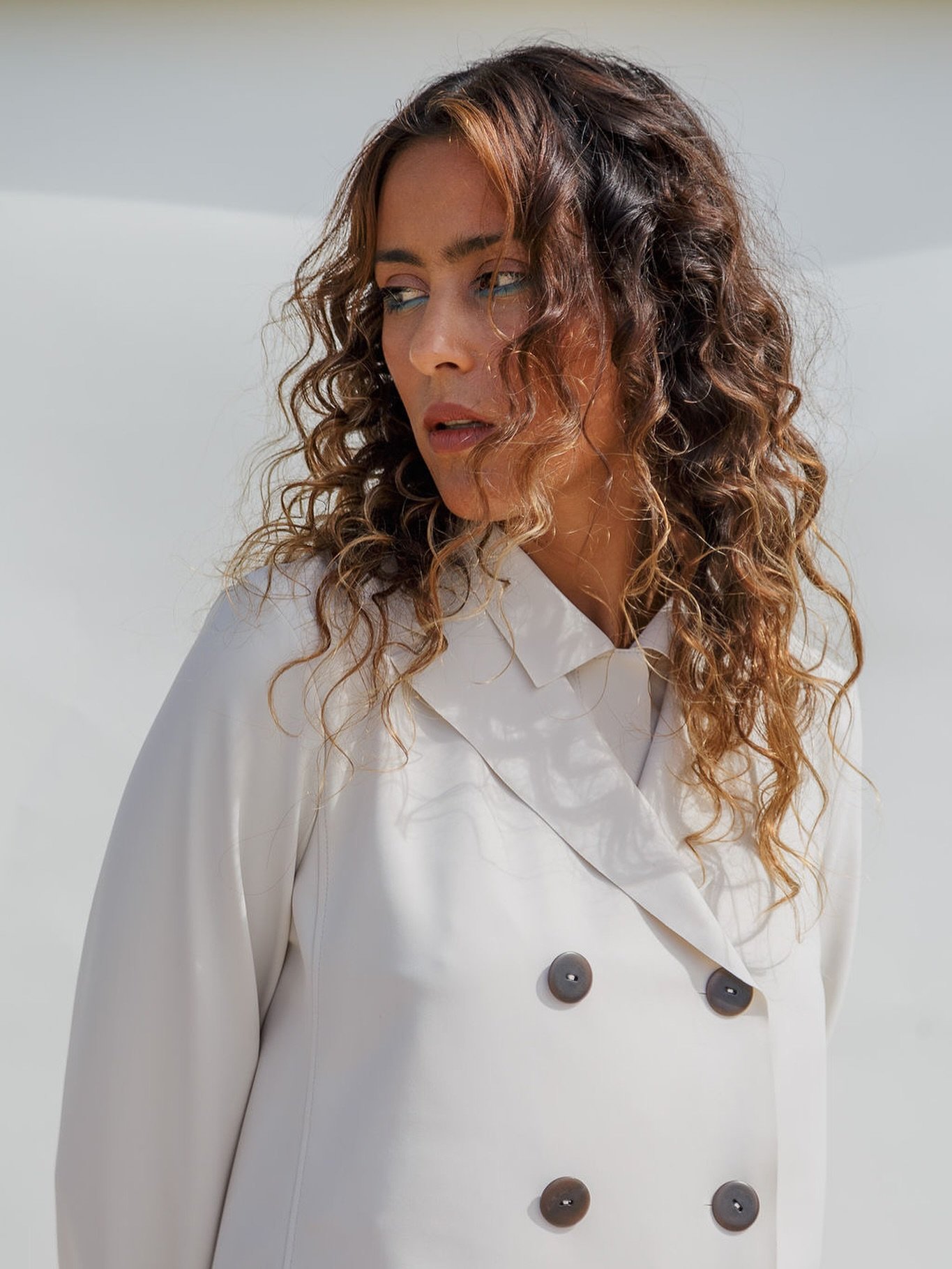 Our bestselling Kreide blazer. Tailored, timeless, no extras needed.

For when you want to feel sharp, not loud.
Dress it up, throw it over jeans - it does both.
Made to move with you.

Available in-store and online via DM or Mail!

#sassenbachstyle 