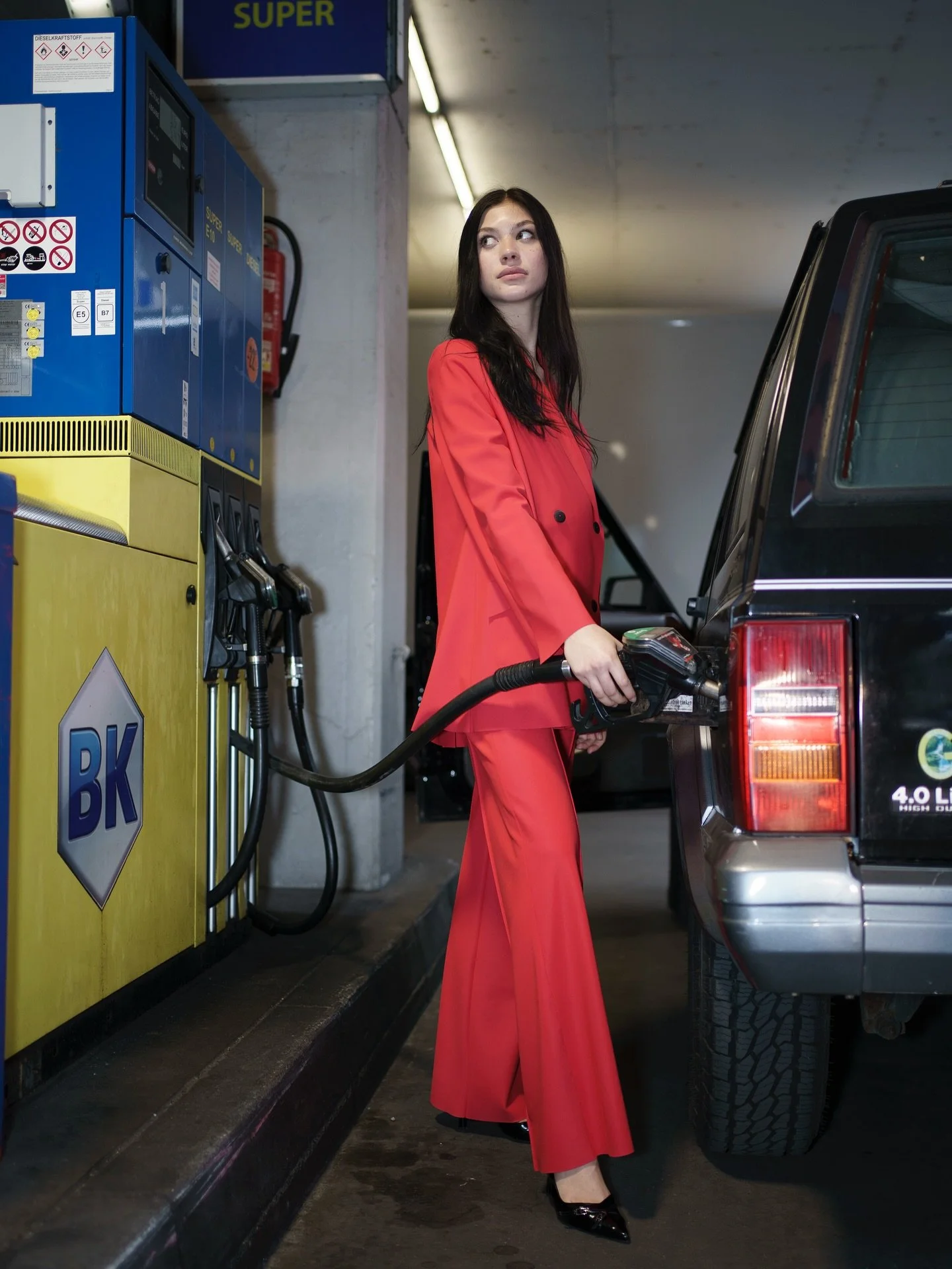 Bold. Timeless. New.

The AW25/26 Collection has arrived - and with it, this striking red suit.

Tailored to empower, designed to move with you, and now available at our Munich store, Frauenstra&szlig;e 26. ✨

#sassenbachstyle #sassenbach #AW2526 #Re