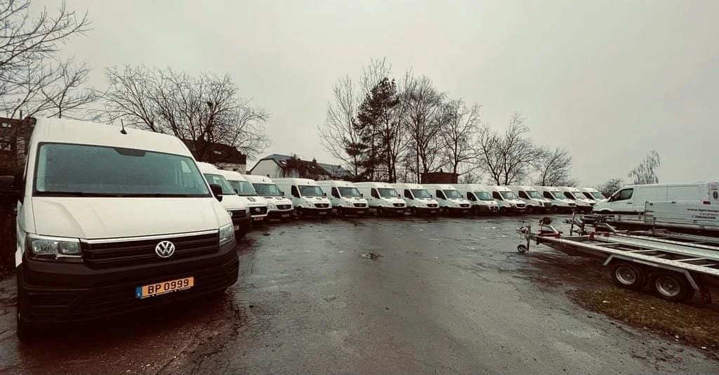 vans pic.jpg