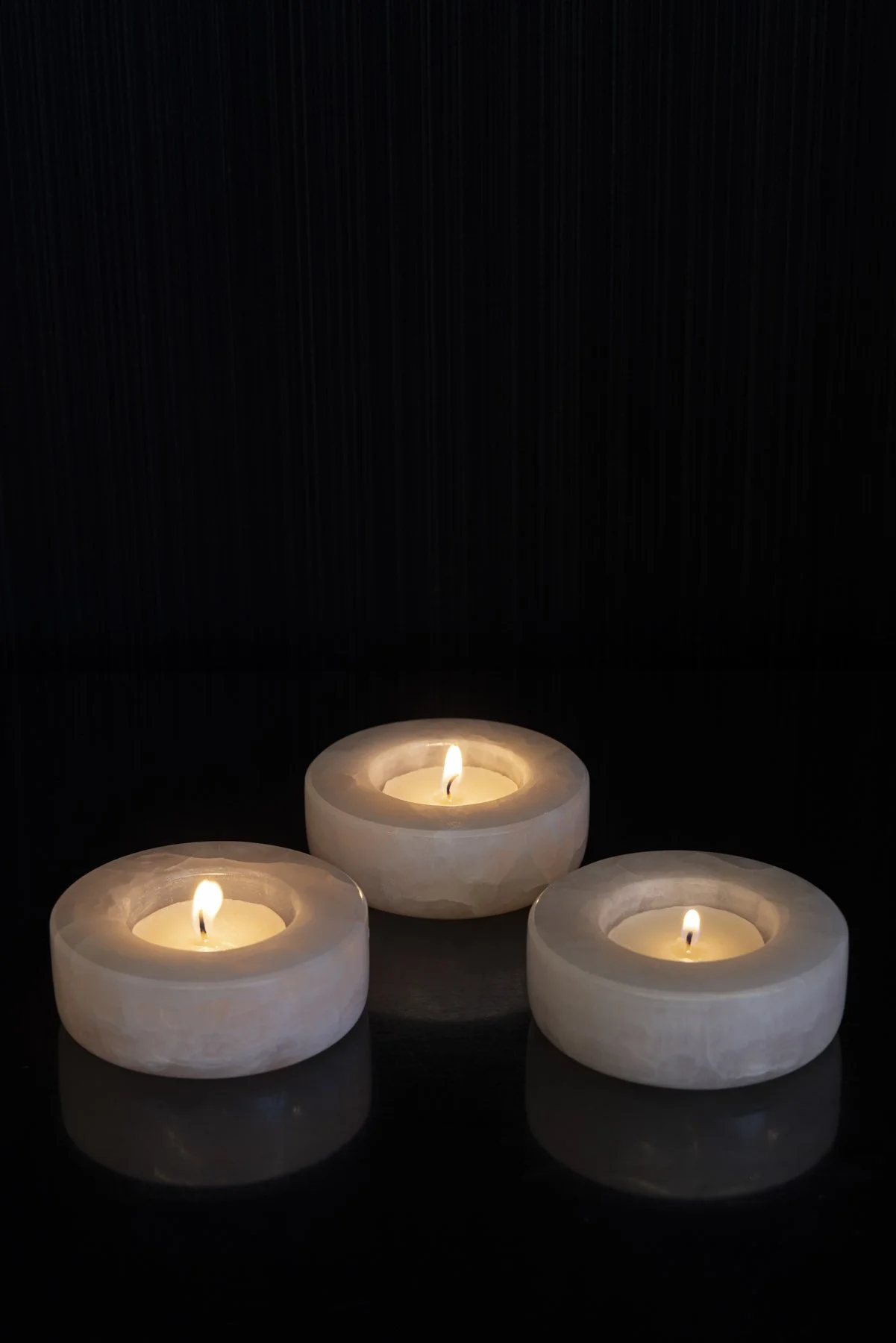 Rytsola Collections_Aura Candle Holder_8.JPG