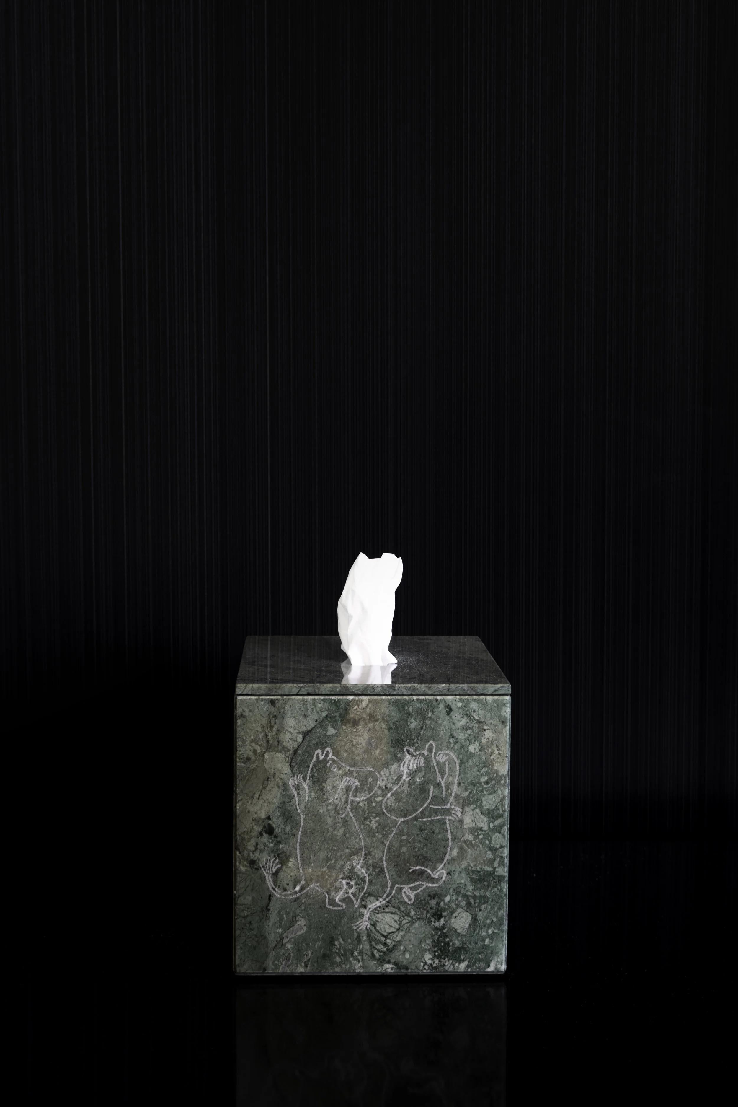 RYTSOLA x MOOMIN_Tissue Box_9.JPG