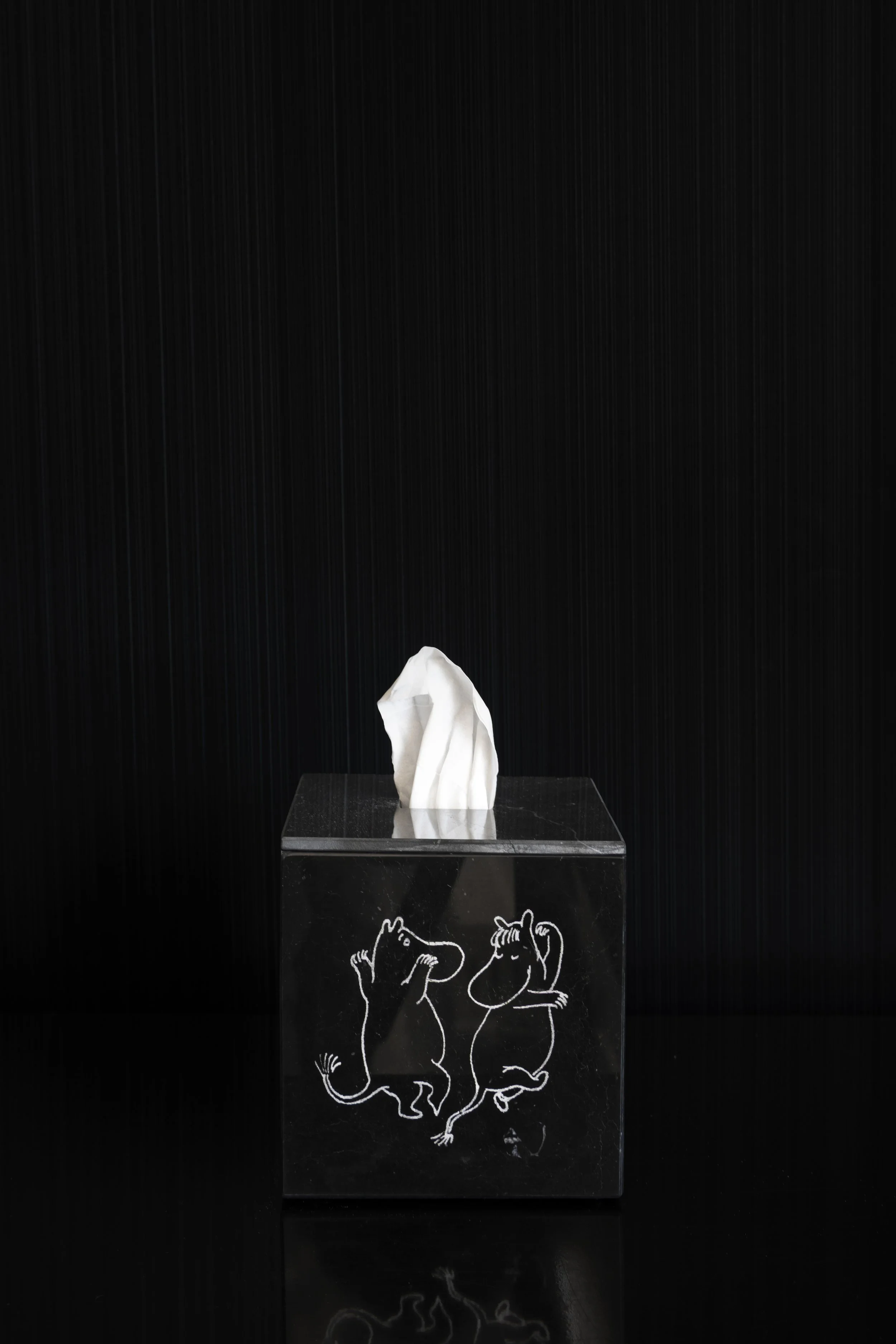 RYTSOLA x MOOMIN_Tissue Box_2.JPG