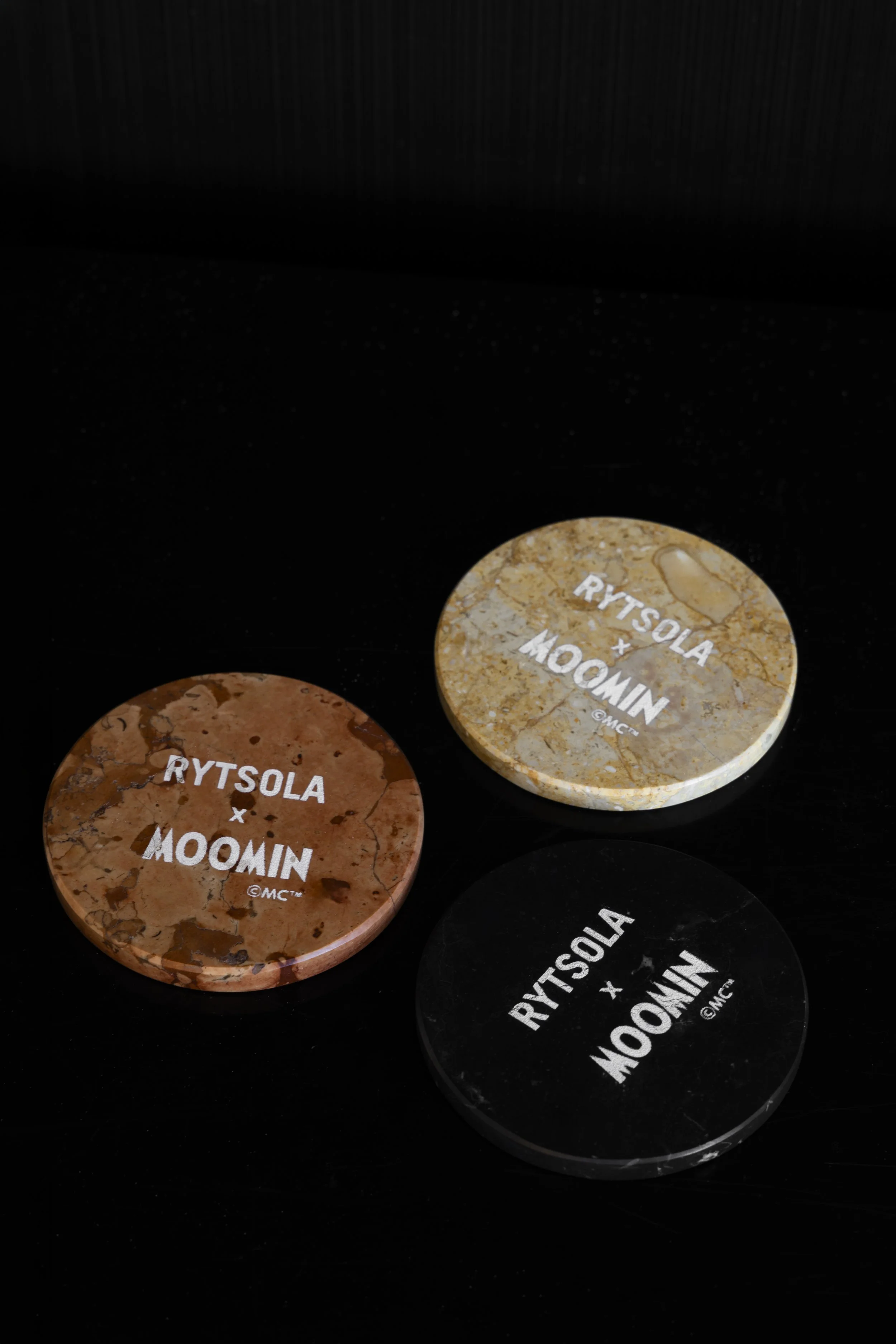 RYTSOLA x MOOMIN_Logos_1.JPG