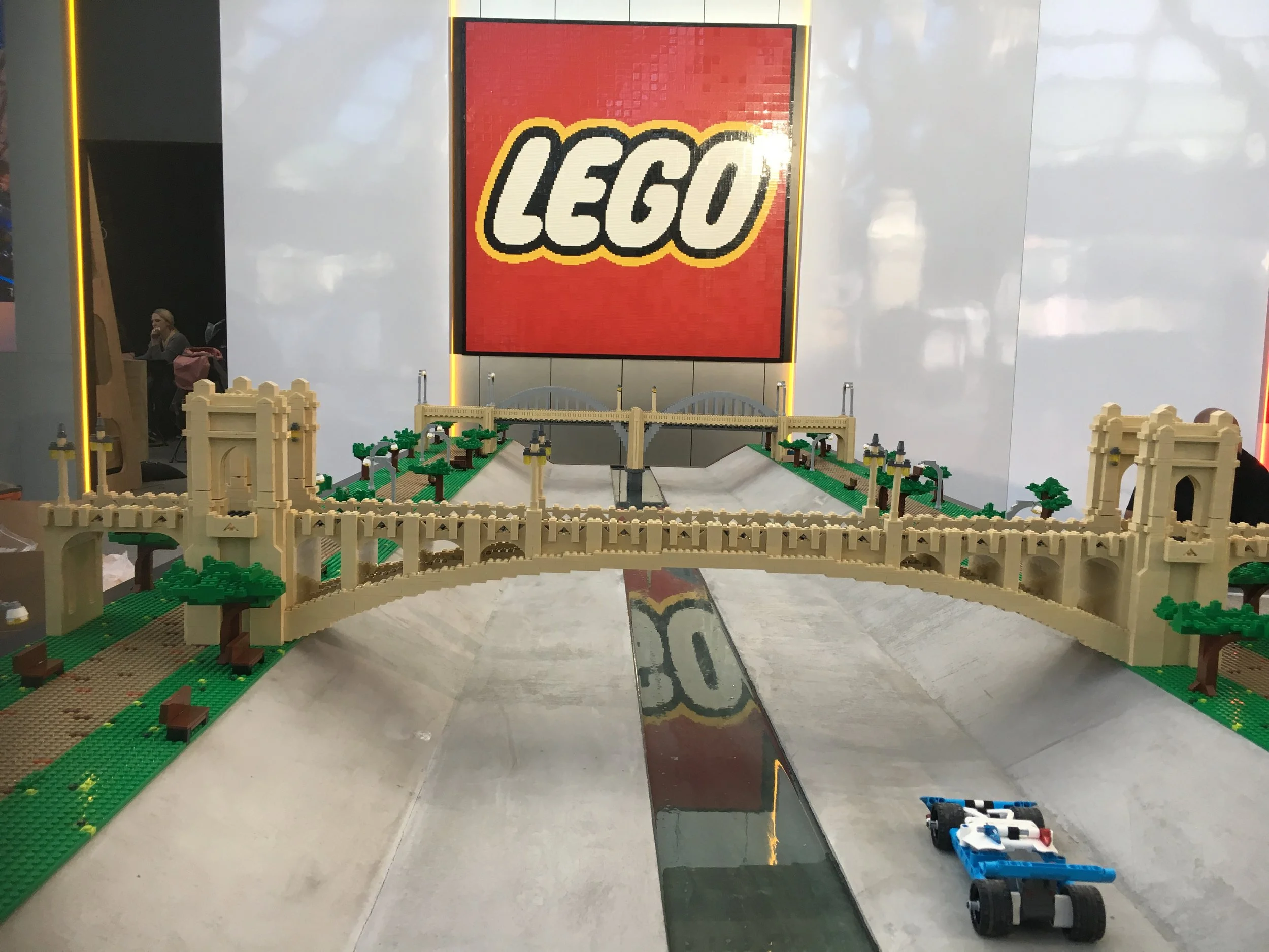 LEGO