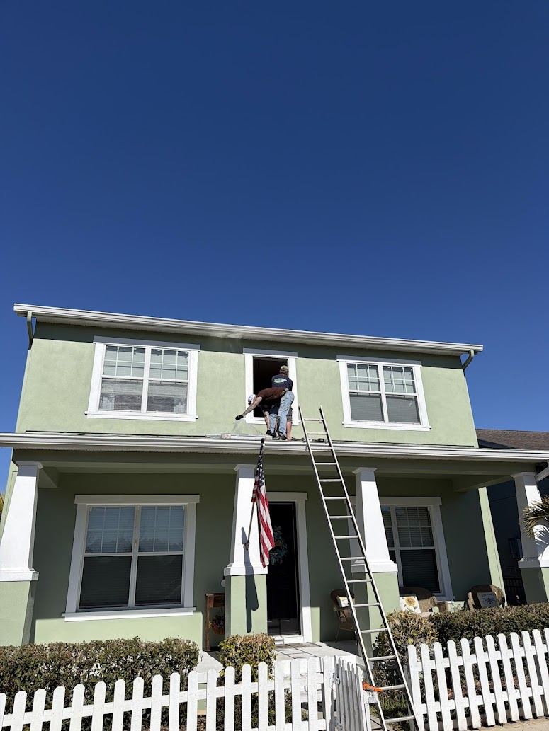 Second-story window repair completed by Abundance of Sunshine Inc. in Winthrop Village, Riverview. We corrected an improperly installed builder window that had become unsafe and securely fitted and installed the customer’s replacement window.