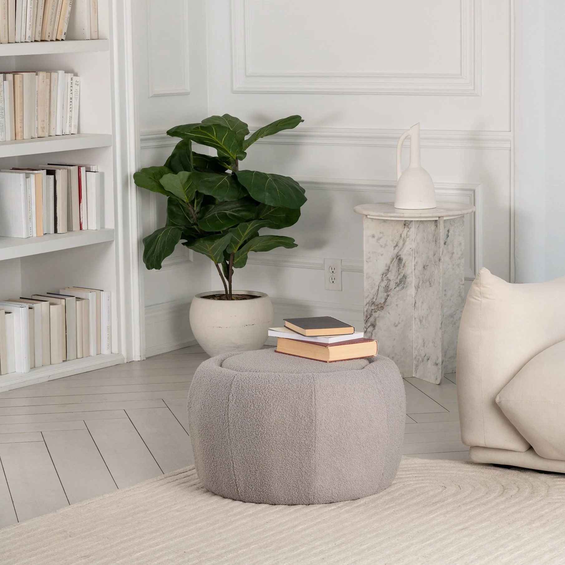 RM Camelot Grey Lifestyle 2.jpg