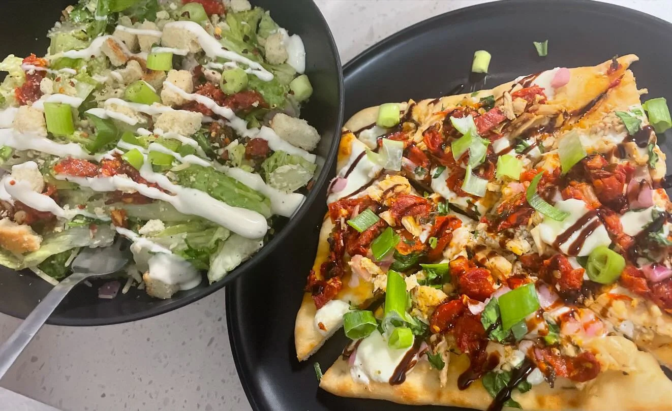 Balsamic Bistro Flatbread &amp; Salad