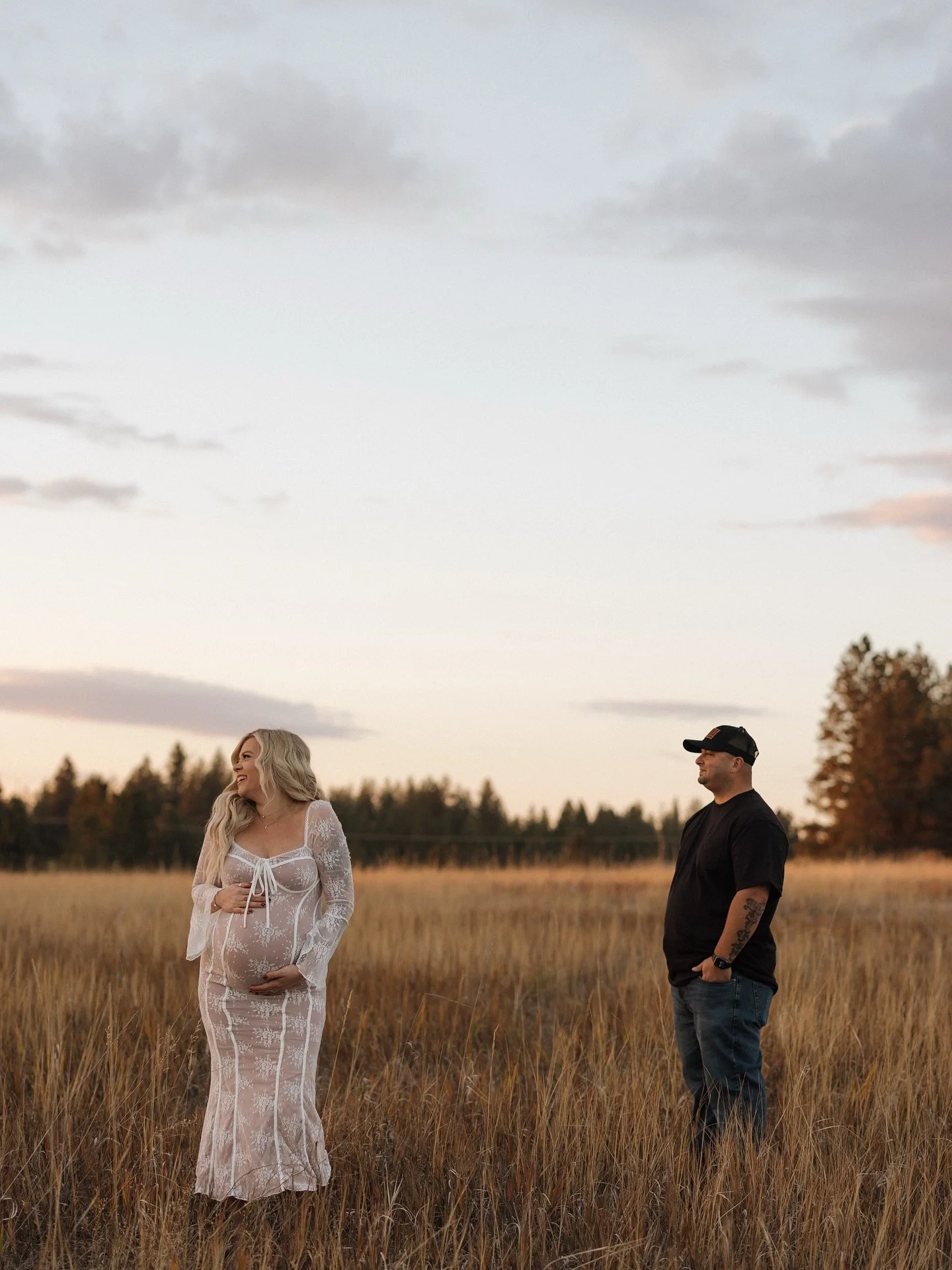 They dreamed of you, and now you&rsquo;re almost here 🤍 .
.
.
.
.
#maternityphotoshoot #maternityshootideas #pregnancy #pnwphotography #pnwphotographer #pnw #washingtonphotographer #idahophotographer