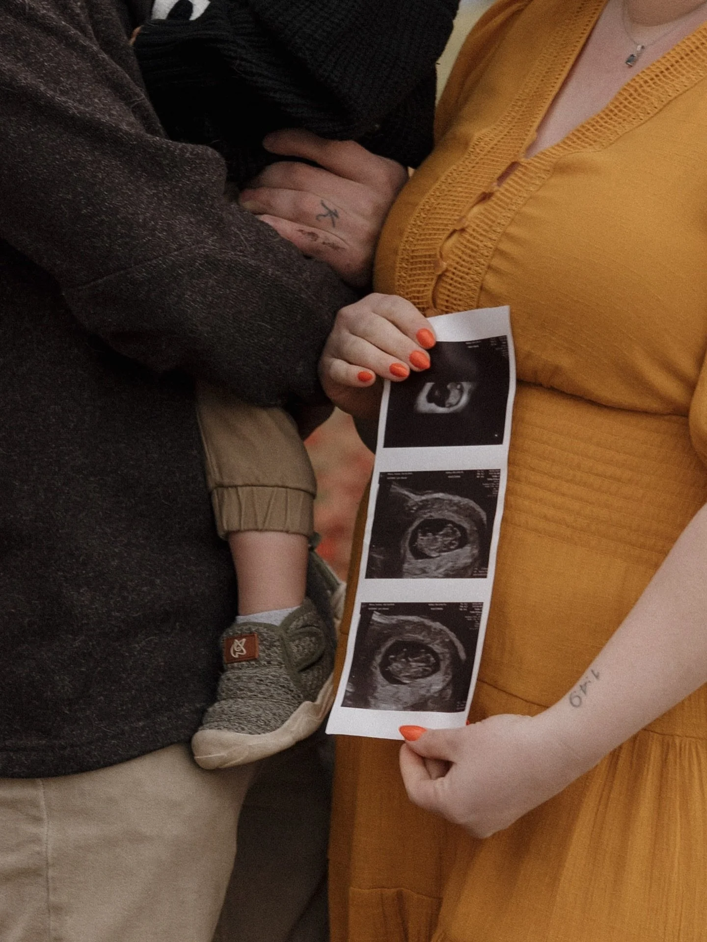 Their little pumpkin is already so loved 🍂
.
.
.
#pregnancyphotoshoot #pnw #pnwphotographer #fall #fallminisessions #pregnant #spokanephotographer #washingtonphotographer