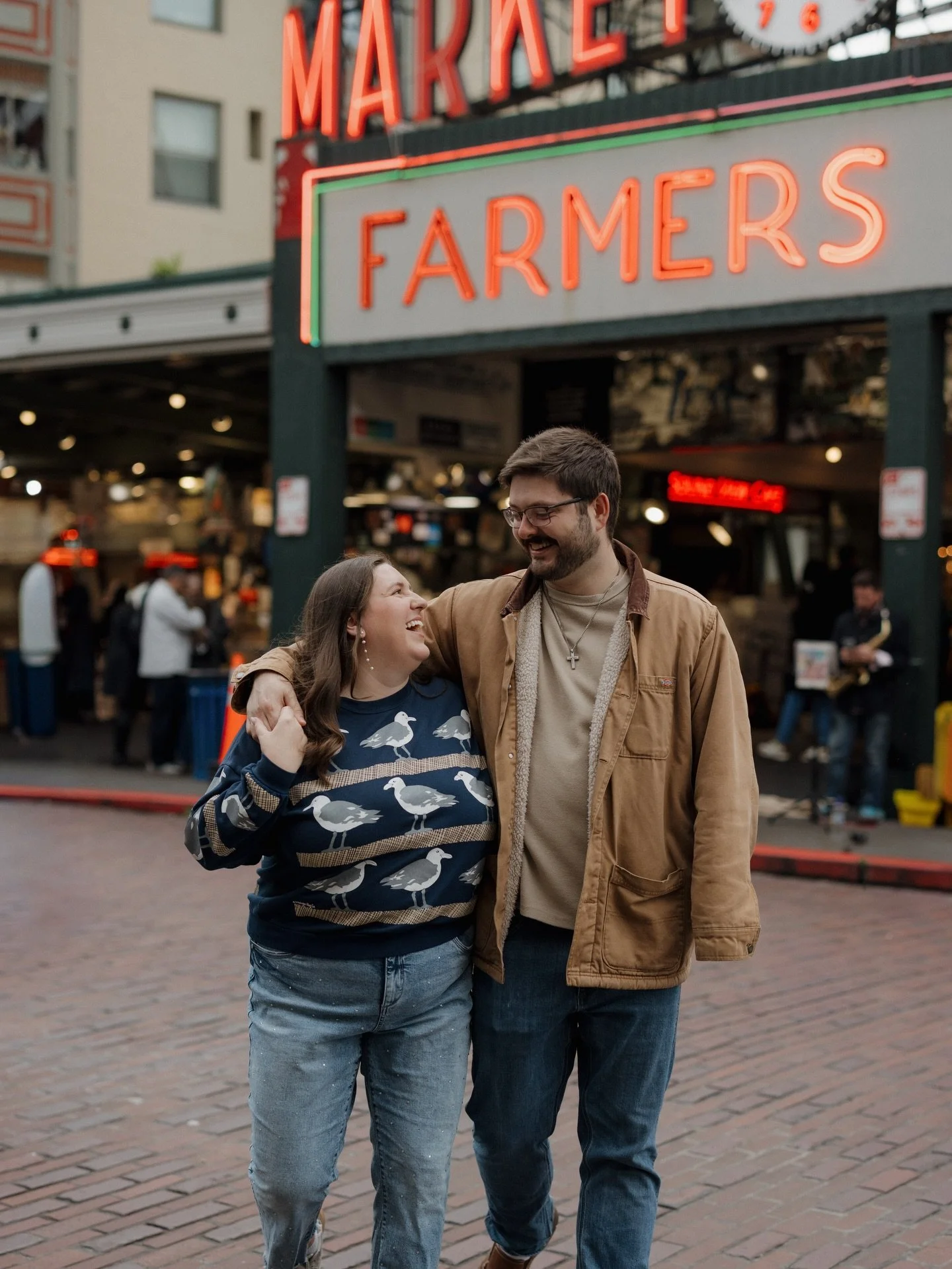 Literally counting down the days until I get to hangout with Siena &amp; Shawn again but in the San Juan Islands for their wedding next summer. Only 212 more days heheh 🫶🏻❤️
.
.
.
.
#seattle #seattlephotographer #seattleweddingphotographer #pnwphot