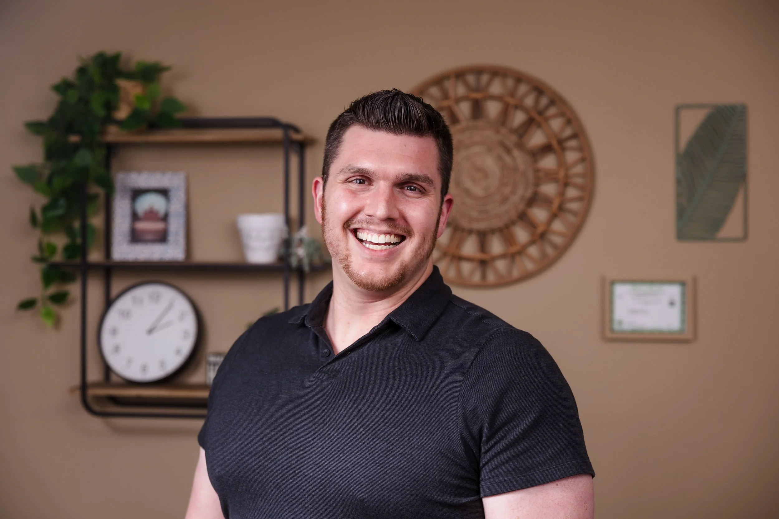 JonYoder-JamieNiko-counseling-114.jpg