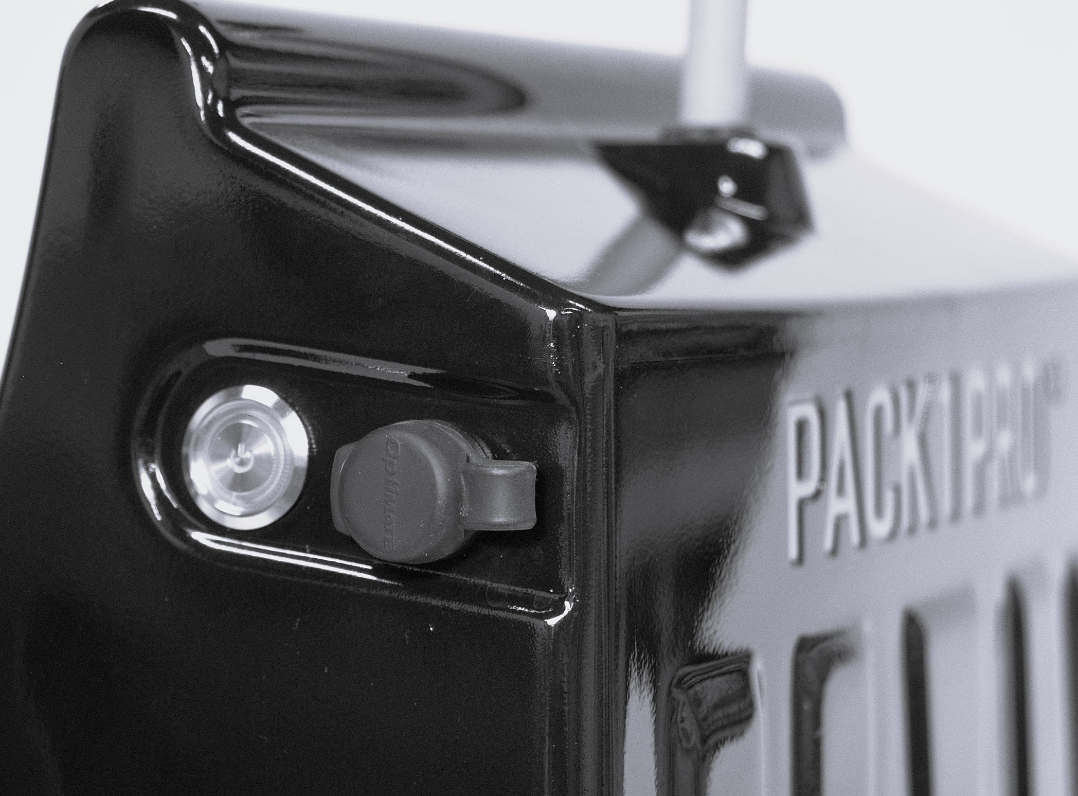 Interchangeable Module with SAE charging port