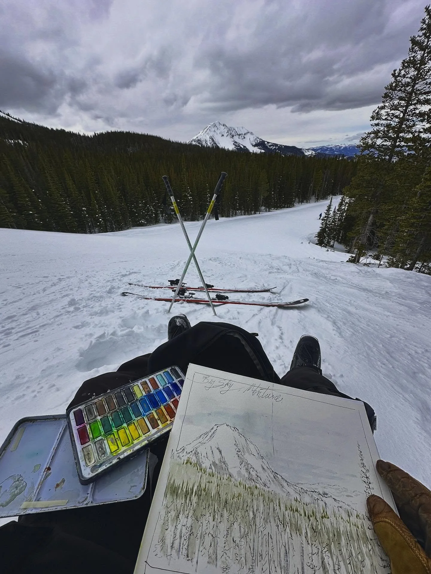 At the slopes ⛷️🎨