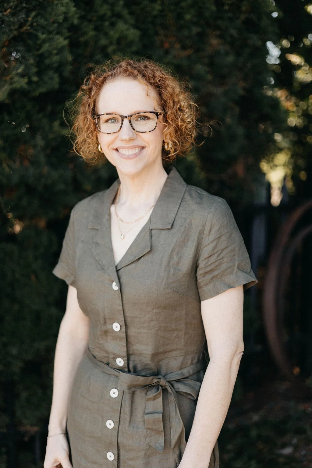 Headshot of Therapist Kelly Cooper, LMHC with Lynden Counseling Collective in Lynden Washington