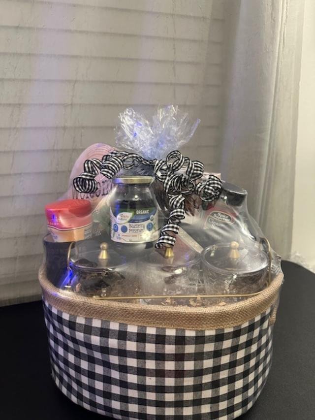 Coffee & Cracket Basket 2.jpg