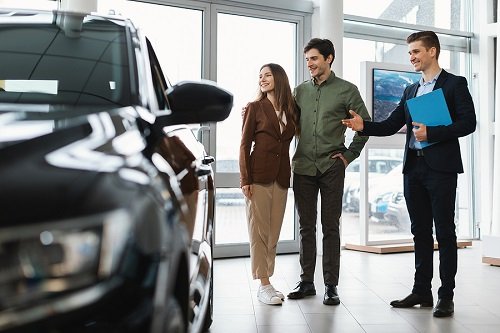 Benefits of Having an Expert Help You Shop for a Vehicle You Can Afford