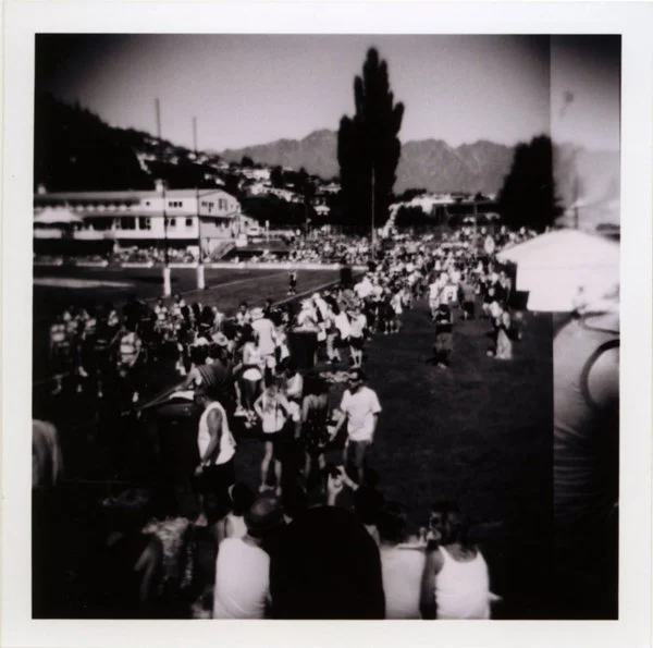 Holga_2010033_c_e.jpg