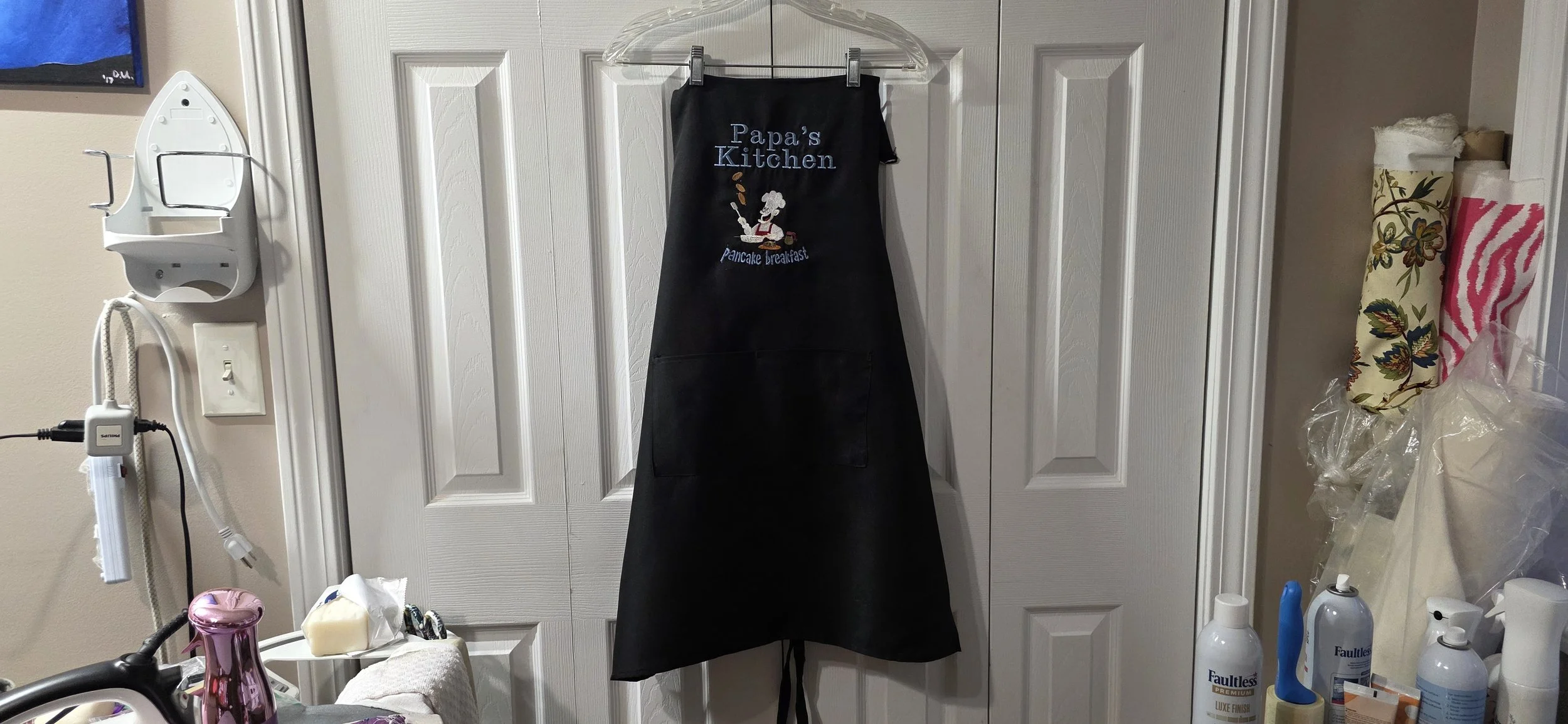 Black papa embroidred apron on sale