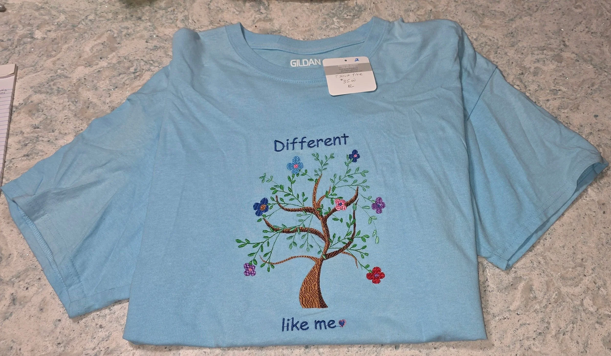 Embroidered short sleeve different like me t shirt size xl Guildan