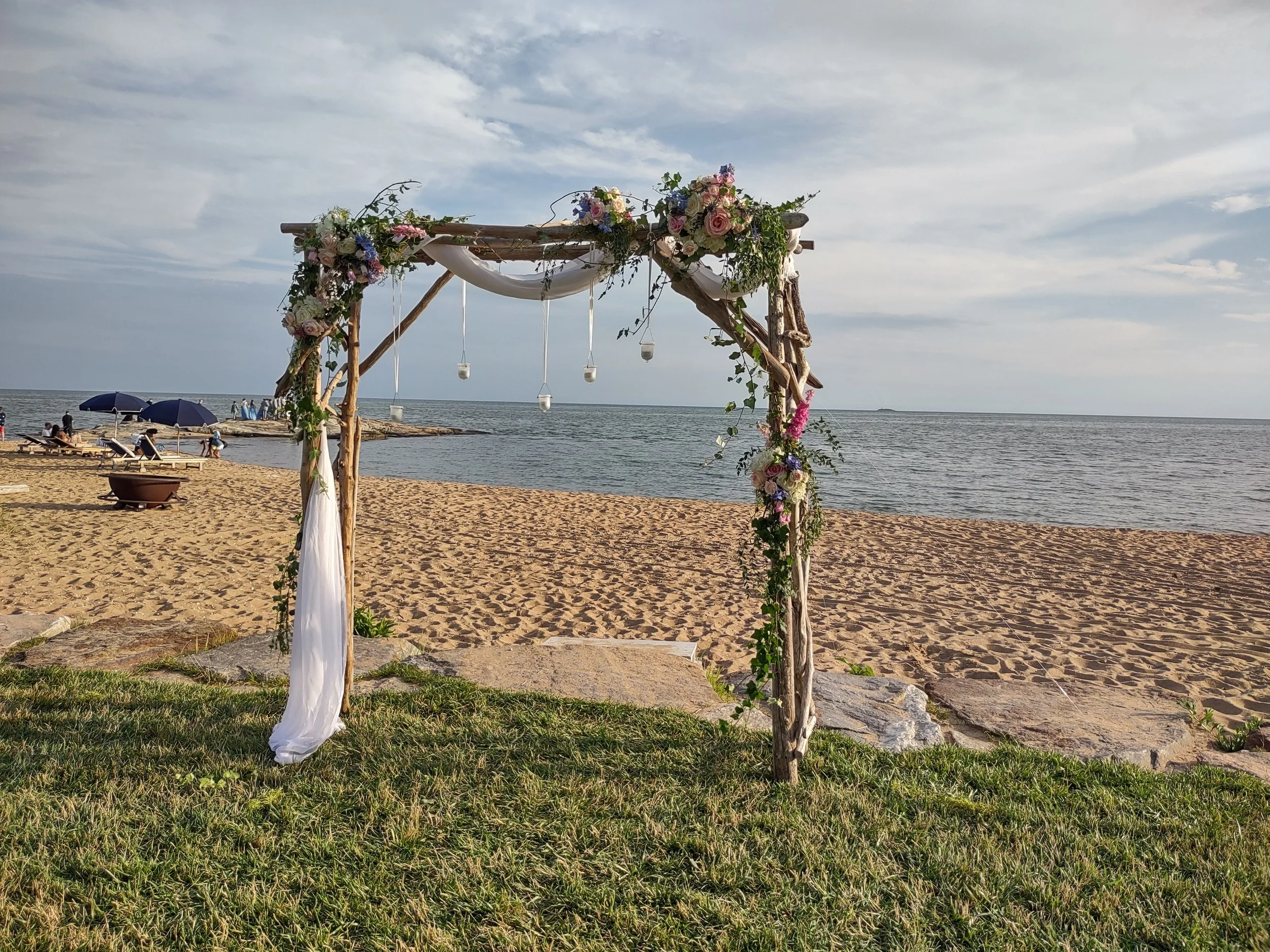 Ceremony arch
