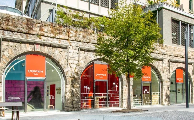 Visit → L’Espace Créatif by Caran d’Ache®