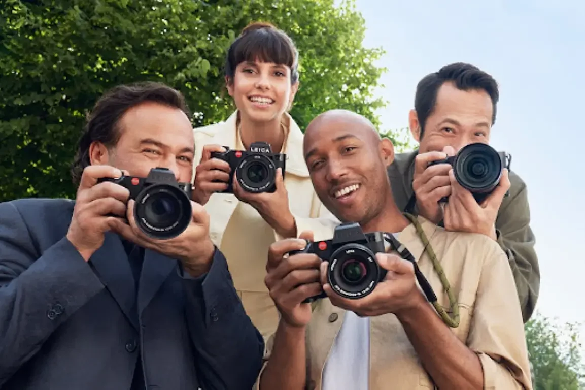 Branded Club → Leica® Society International