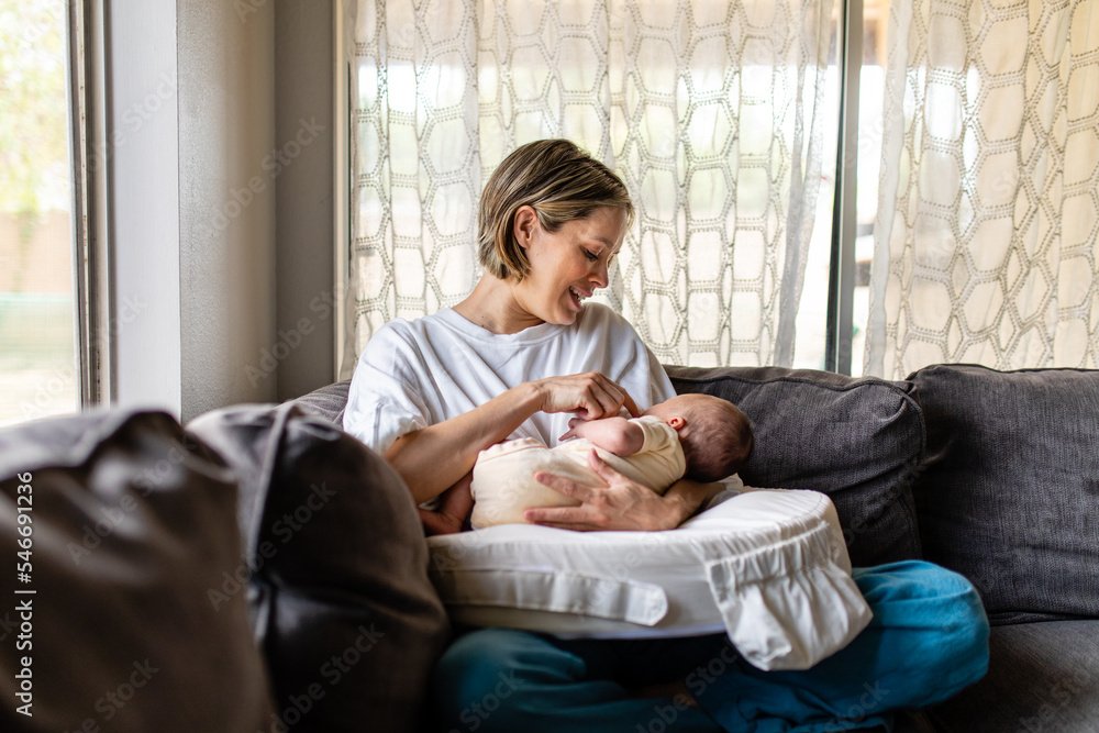 My Favorite Breastfeeding Pillow (and How to Choose the Right One for Your Family)