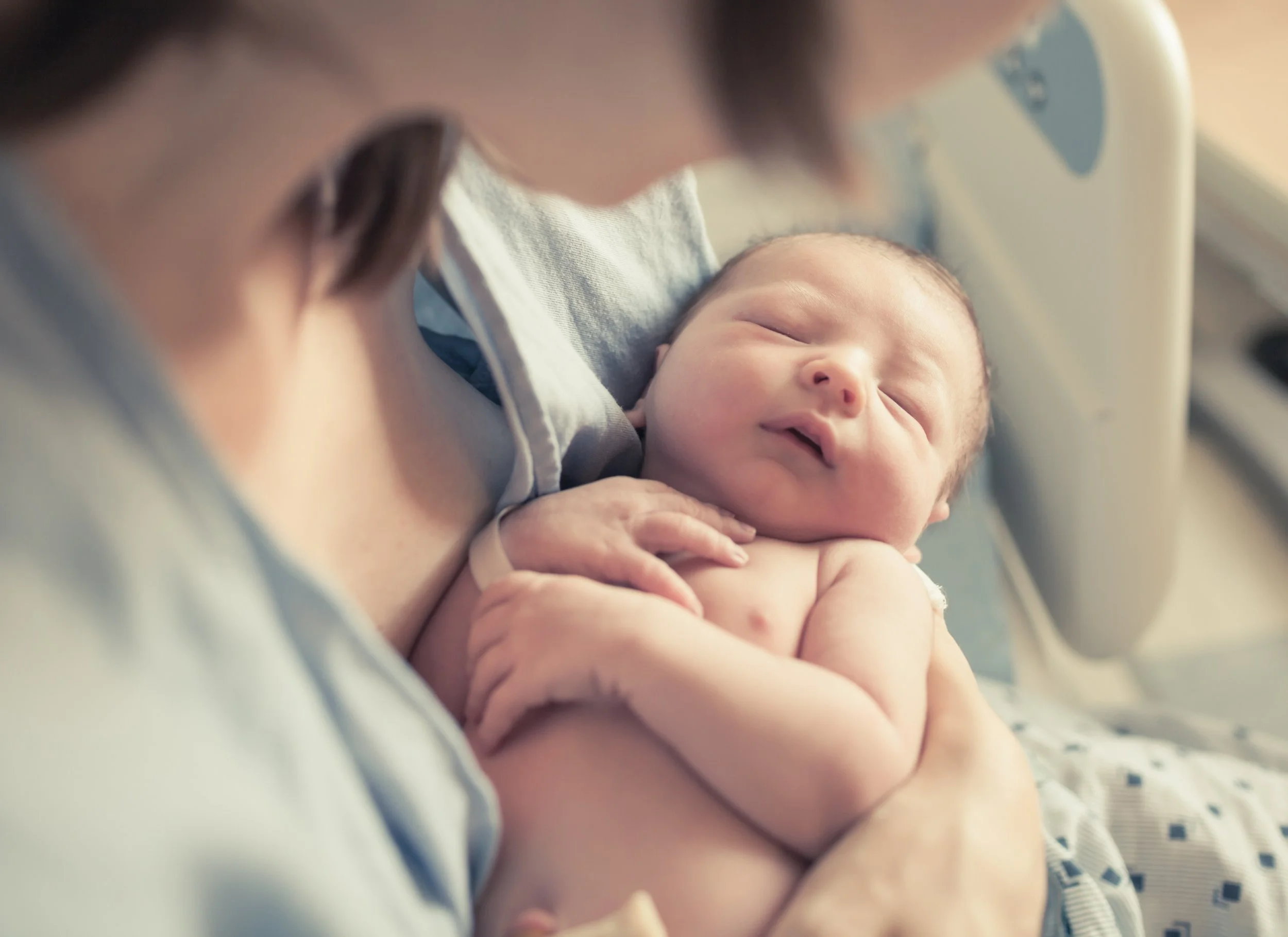 The Fourth Trimester: What Every New Parent Should Know (Plus the Best Products, Apps &amp; Resources)