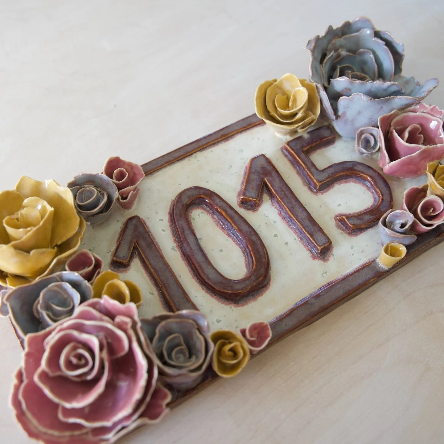 May I suggest a handmade, ceramic bouquet for your front door? This house number is covered in bright flowers that bloom across the surface! 

Destined for a house in Louisville! 

#addressnumbers #housenumber #housenumbersign #frontdoordecor #handma