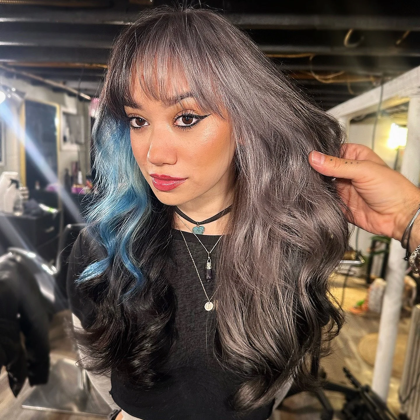 ✨BLUE SMOKE ✨ 
.
@maybebaylee this hair is giving me life !!!! 
.
.
.
. 
#kylehugobeauty #kylehugobeautyproducts #bluehair #platinumblonde #bangs @pulpriothair @redken @redkenpro