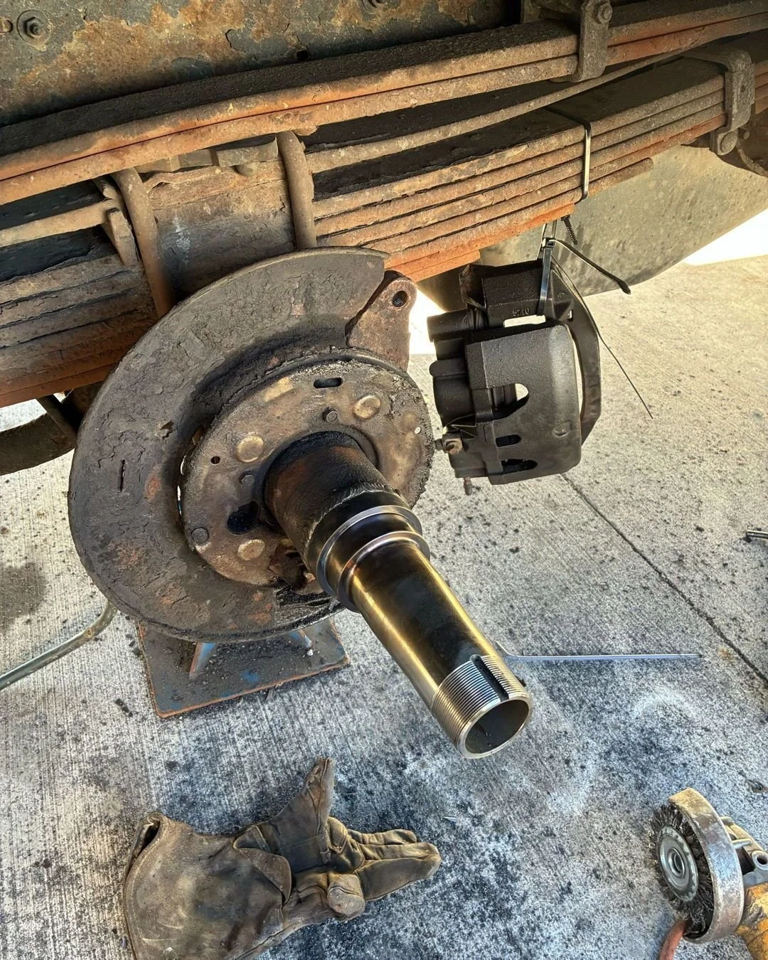 At Miracle Welding, we are solutions providers. We specialize in semi truck/trailer axle repair, but we work on medium duty applications too! If you have a problem, we have a solution. Call anytime for a quote.  Do it once, do it right. Miracle Weldi