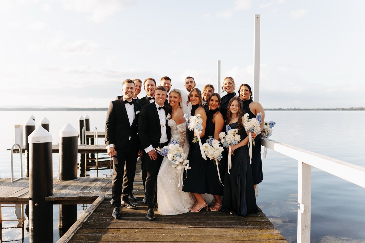 Annie &amp; Oliver&rsquo;s dream team ✨✨✨

Photographer: @bethelandco_photography
Venue @thebeachie 
Celebrant: @robyncelebrant_lovemyway 
Makeup: @aprilkmakeup
Hair: @lizhensby_musehairco
Content: @bethelandco

#sydneyflorist #southsydneyflorist #su