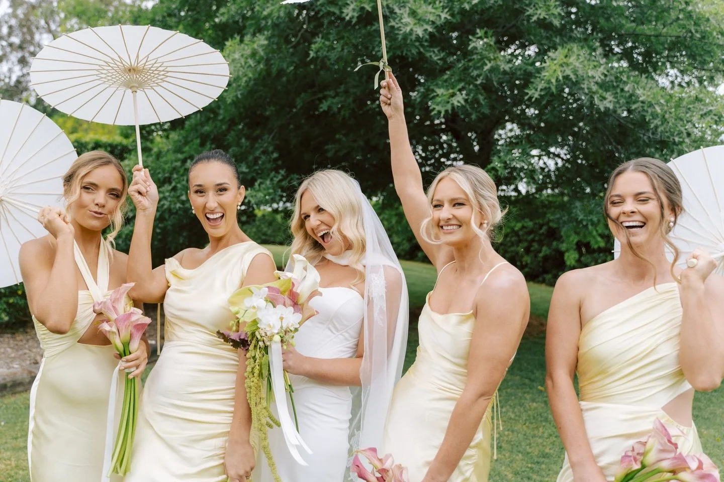 🌟🌸🌿

Venue @ravensthorpe.estate 
Photos @storytellersweddingco