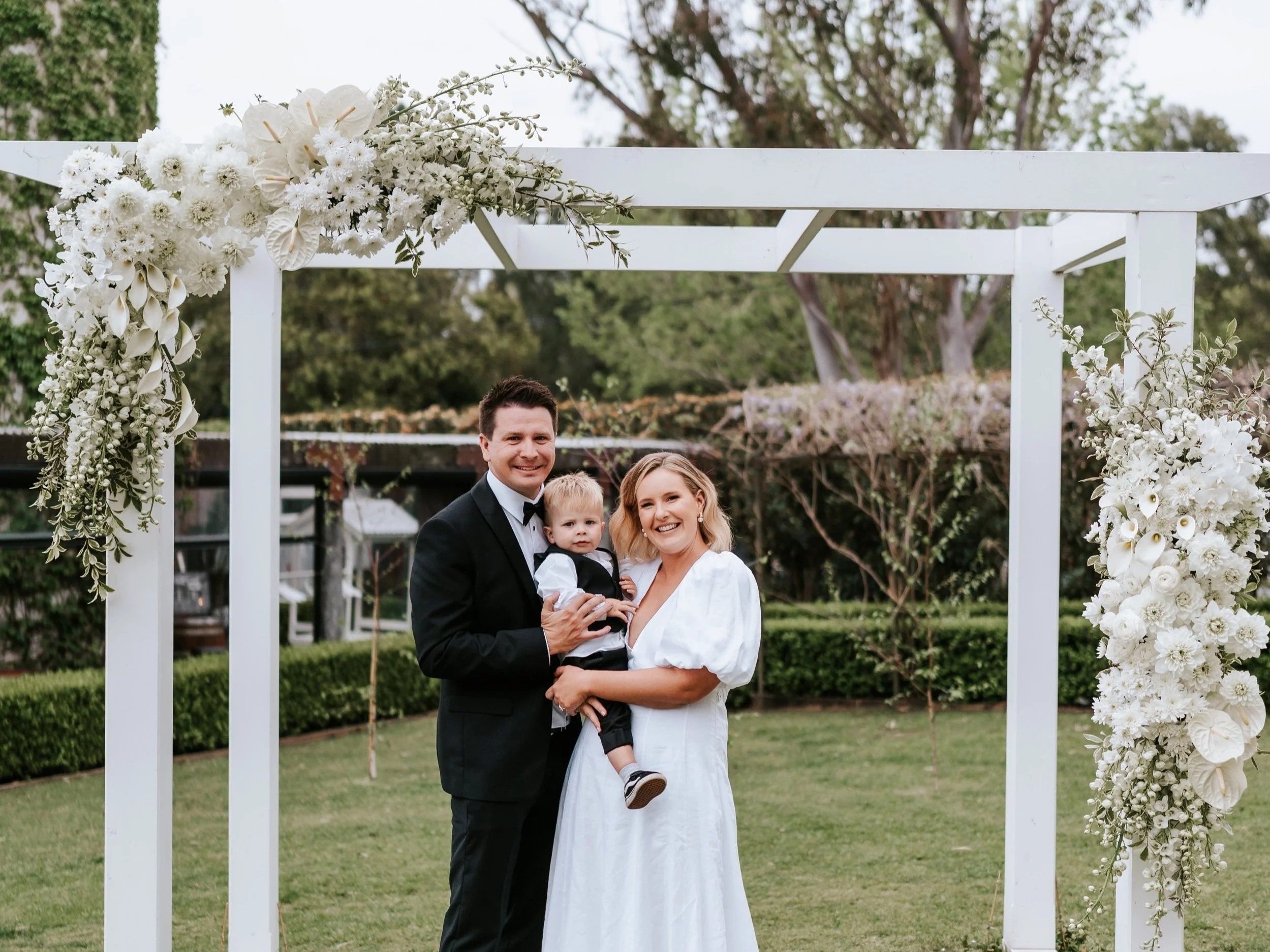 affordable Sydney wedding florist.jpg