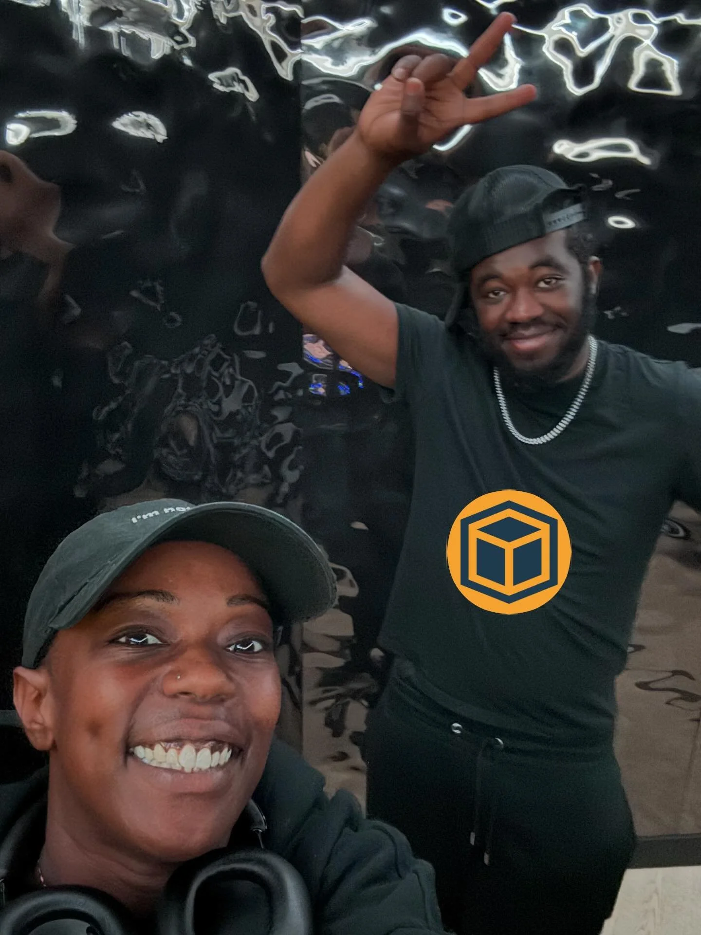 To all my friends and fans who have refused to accept my retirement as a dj&hellip;you&rsquo;re annoying 😏 and #thankyou ❤️

#Grateful to @itsdjcourtz from @str8gasent_ and my G @itskaliuk (not featured&hellip;) for &ldquo;spotting&rdquo; me in the 