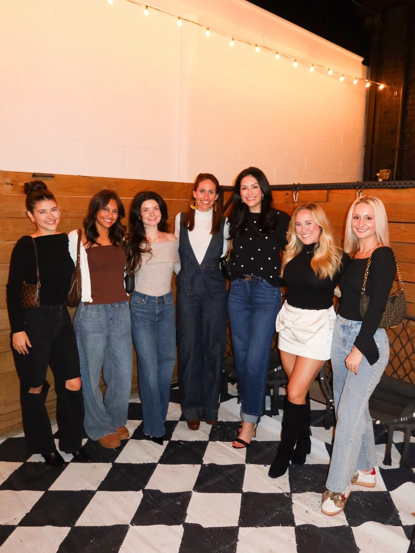 Have a holly jolly Christmas! 🎄

We had so much fun getting the crew together (minus a few!) for the holidays and are so grateful for this amazing team. Wishing everyone a very Merry Christmas!

Come snag a class before the end of the year &hearts;️