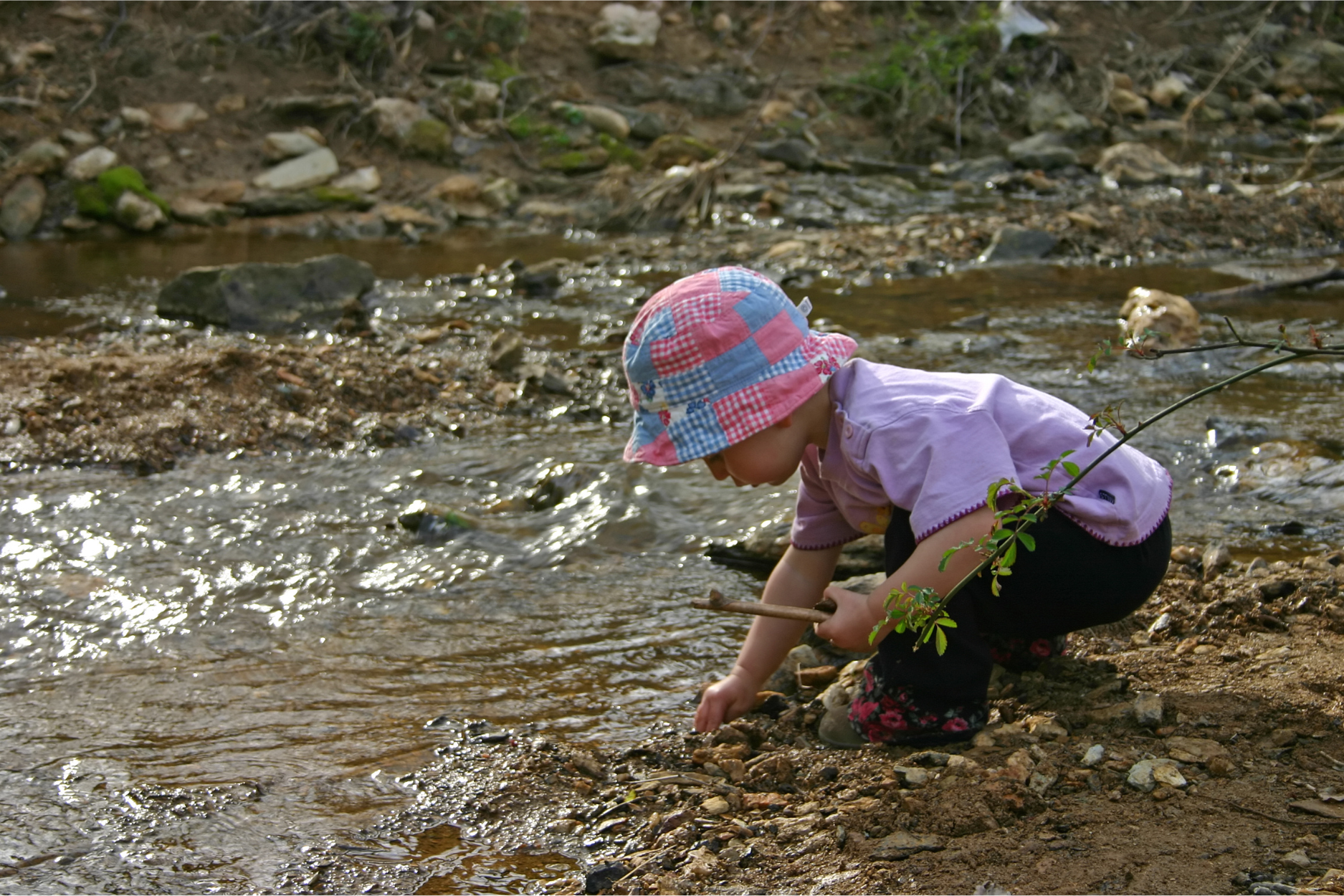 How to Encourage Kids to Love the Outdoors - follow their lead