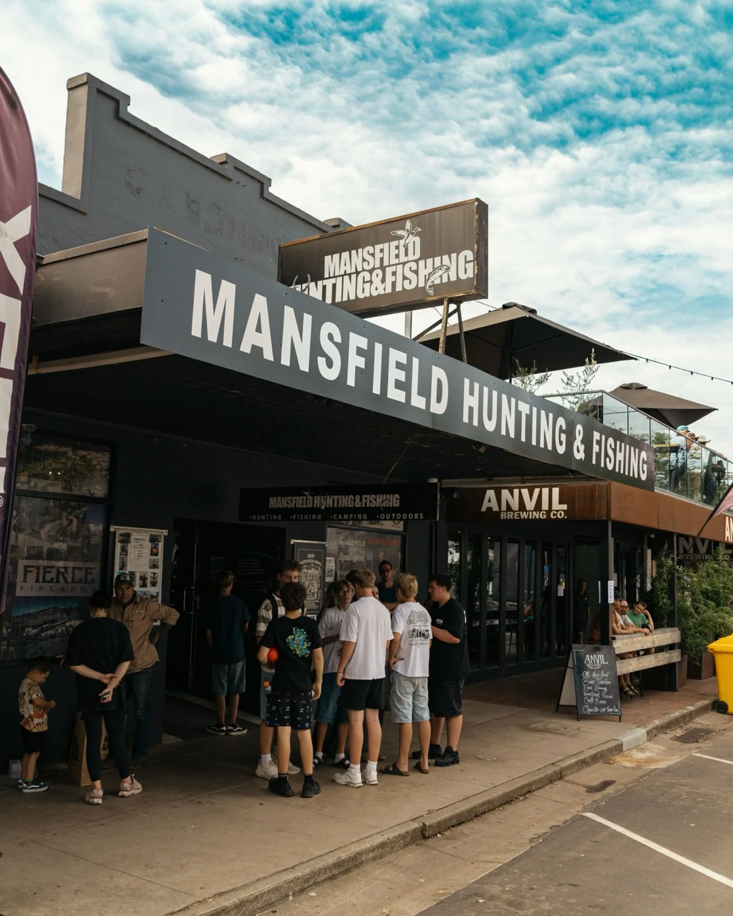 MHF Outdoor Expo 2026

A great day in Mansfield celebrating everything outdoors fishing, hunting, gear, and the community that brings it all together.

These are a few moments captured throughout the expo, from the crowds moving through the displays 