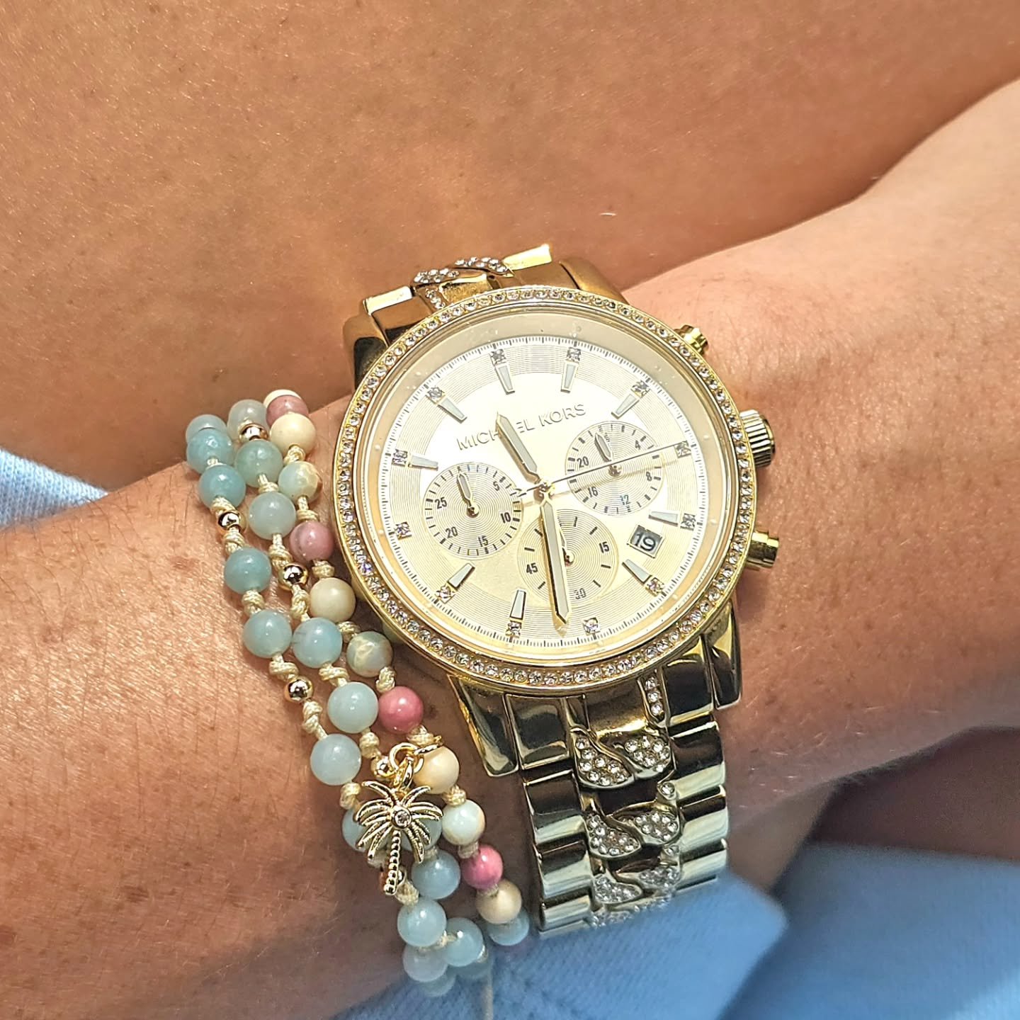 Hello 2026 ✨️🤍

Bigger, better and more aligned. This is my intention for the year ahead after a deeply needed reset. 
Stepping back over the holdidays helped me avoid burnout and nurture my creativity. Something that wasnt planned but helped me und