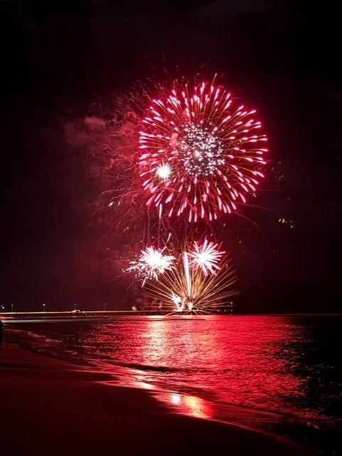 Celebrate the new year in style! New Years Eve fireworks at Palm Cove Jetty (/Pier)