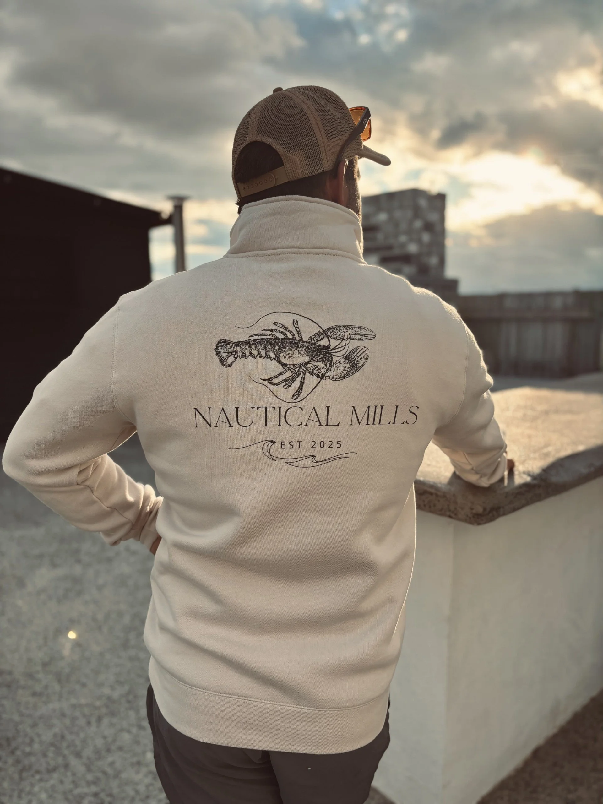 Stencil Half Zip Crew (Bone)